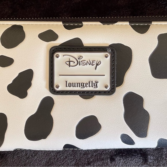 NWOT Disney Loungefly retired mini back pack and wallet! - Picture 7 of 13